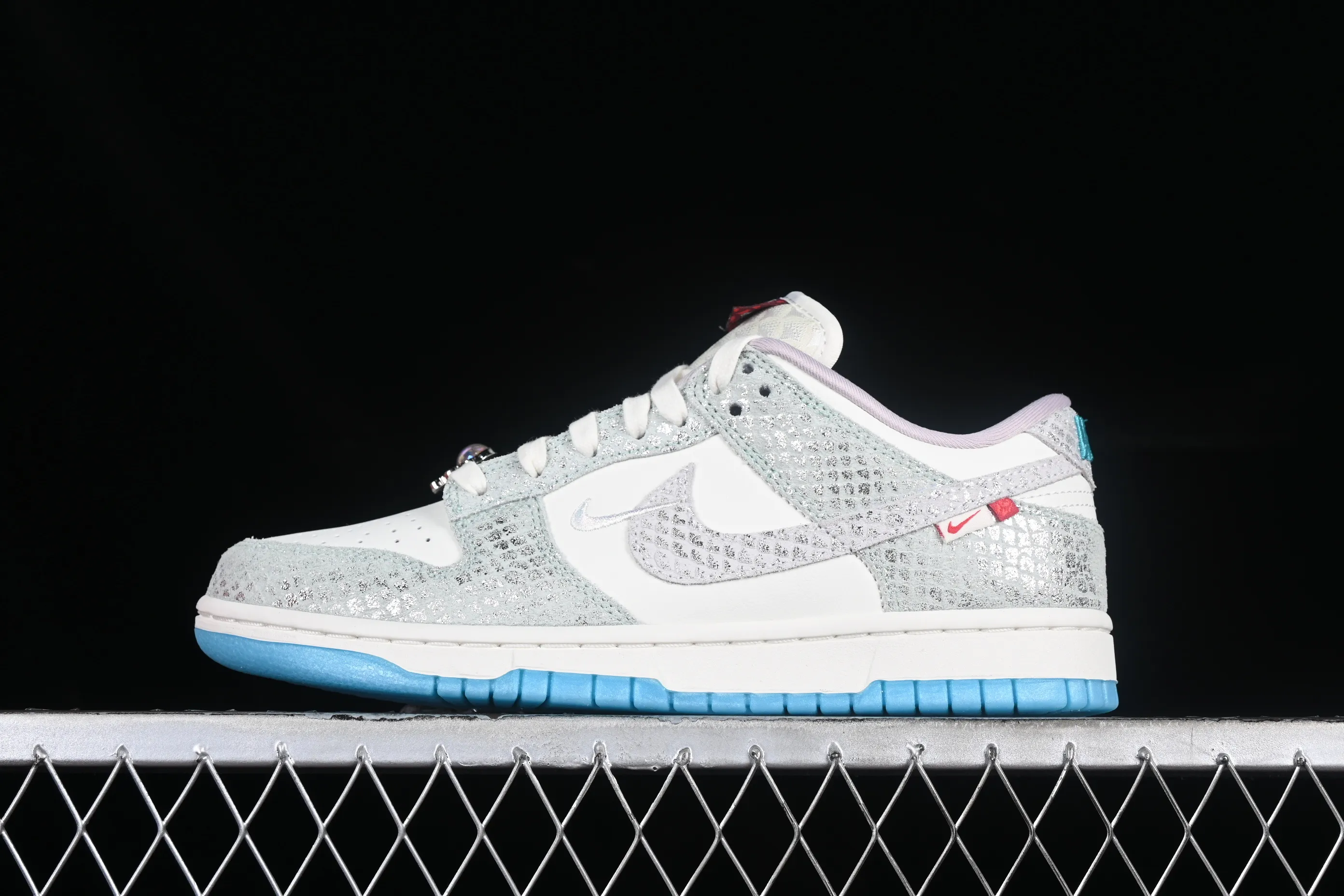 All categories Nk SB Dunk series Nk SB Dunk Low low-top sneakers Nk Dunk Low 2024 Year of the Dragon customized SB low-top casual sneakers FZ5065-111